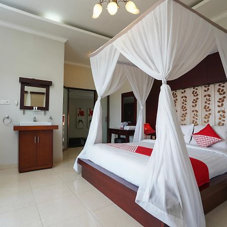 Oyo 2321 Griya Shanti Homestay Ketewel Esterno foto