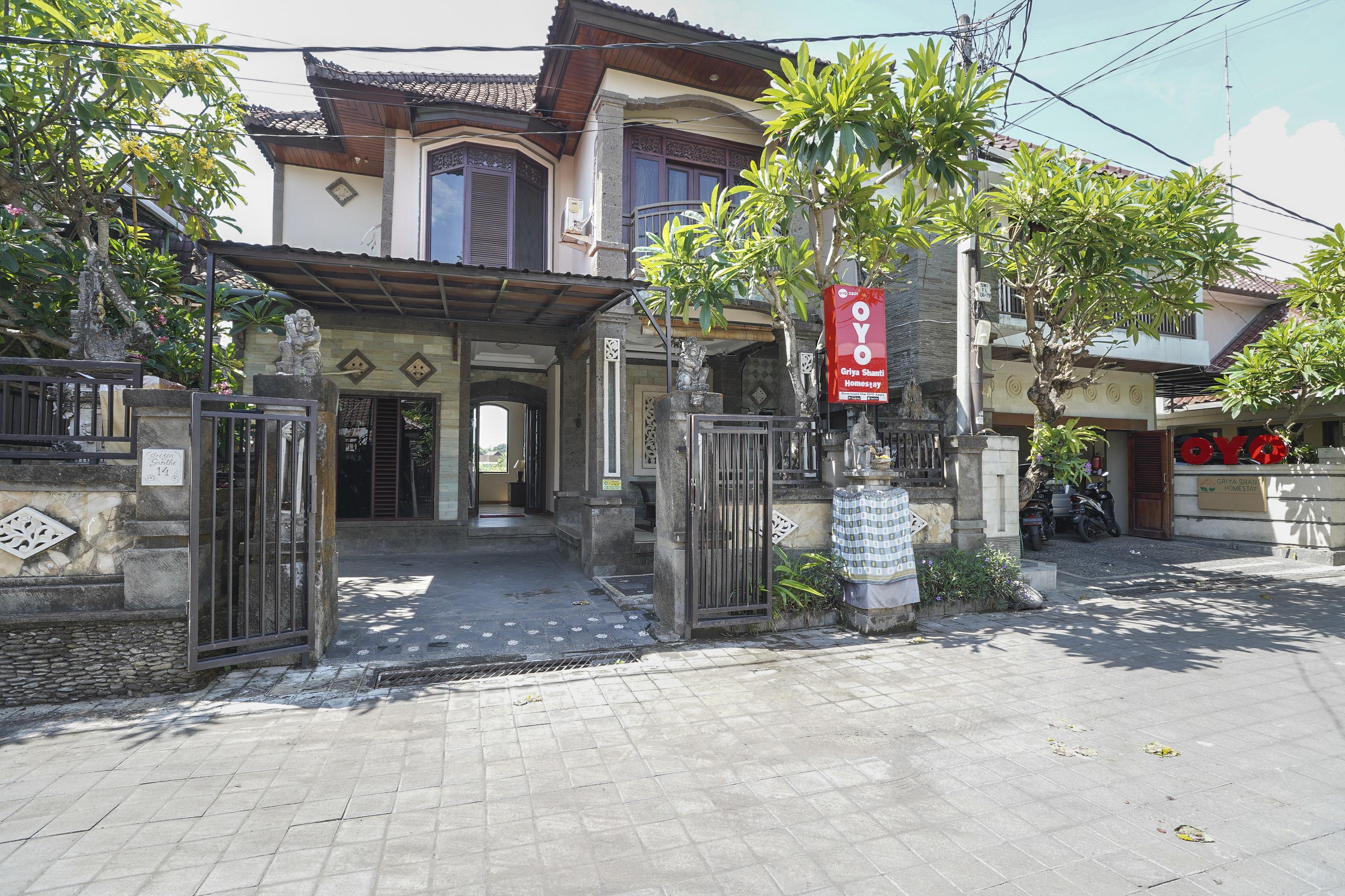 Oyo 2321 Griya Shanti Homestay Ketewel Esterno foto