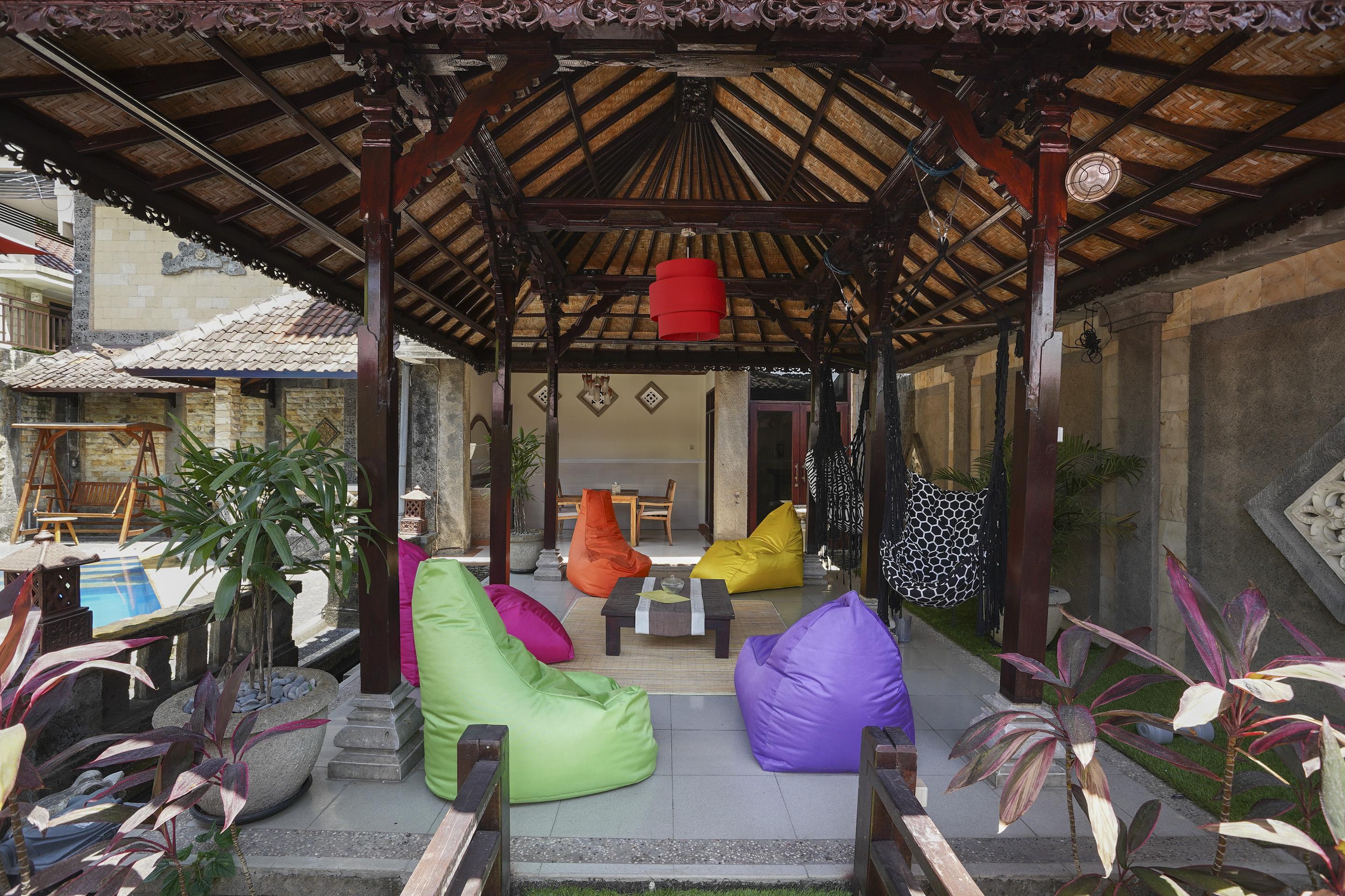 Oyo 2321 Griya Shanti Homestay Ketewel Esterno foto
